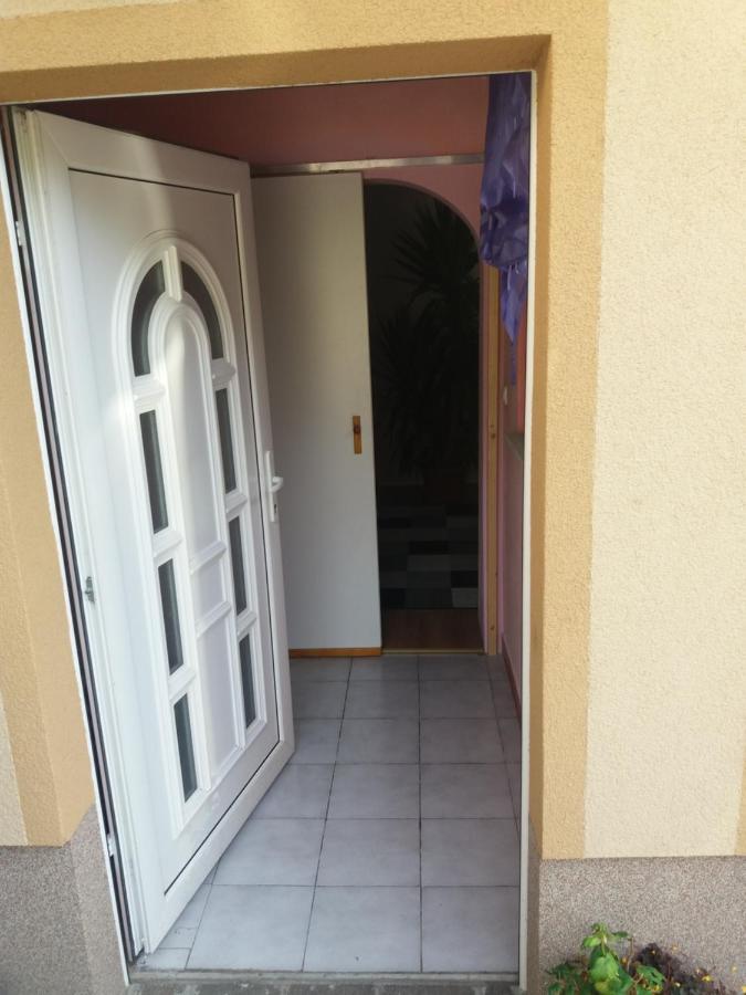 Apartment Tunel Hrusica  Exterior photo